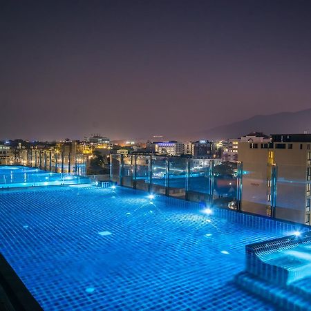 Stay With Nimman Chiang Mai - Sha Extra Plus Eksteriør bilde